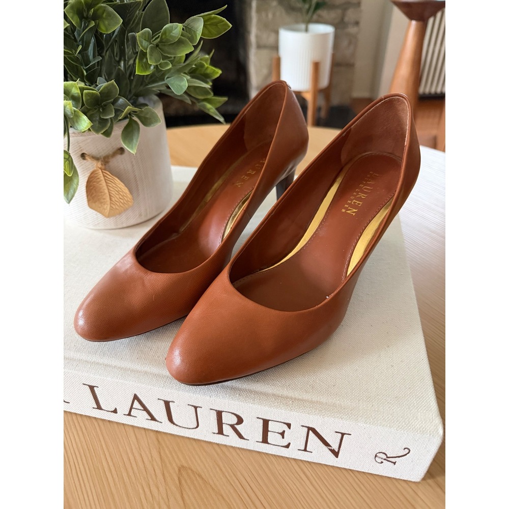Lauren Ralph Lauren Womens Brown Leather Kitten Toe Old Money Heels Size 7B - Picture 2 of 8